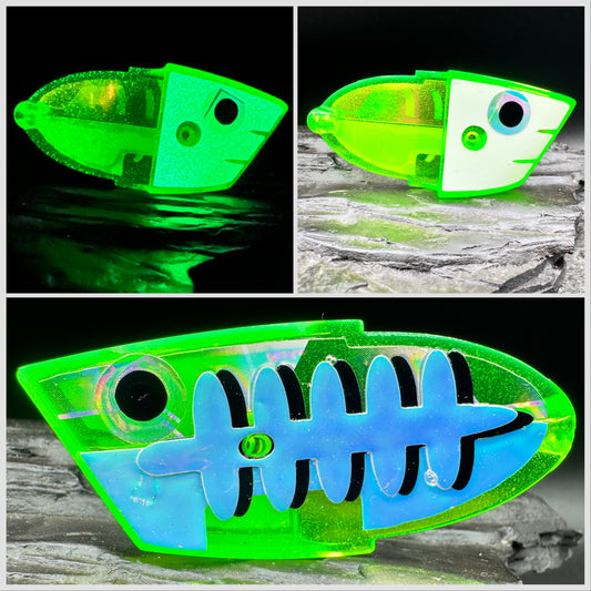 Green GLOW  RV holo scale ladder back and GLOW front rv eyes